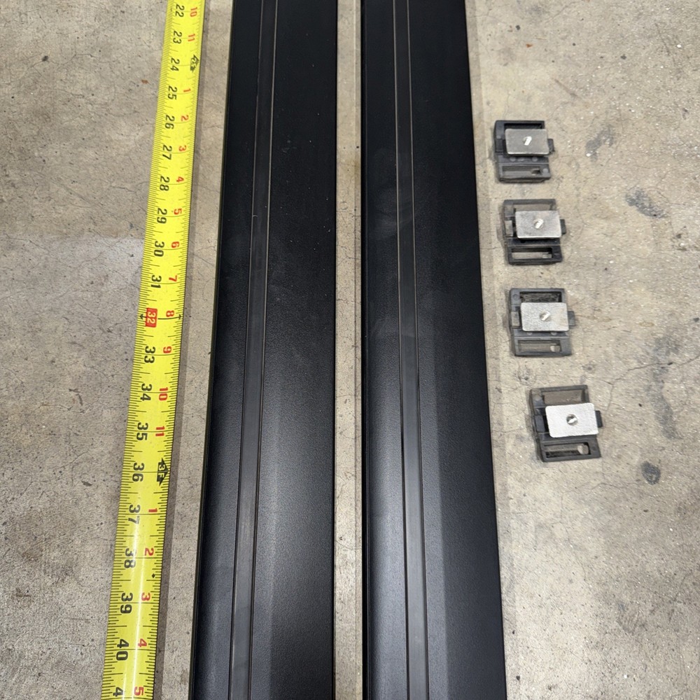 Yakima Jetstream crossbars 60” black. LLL