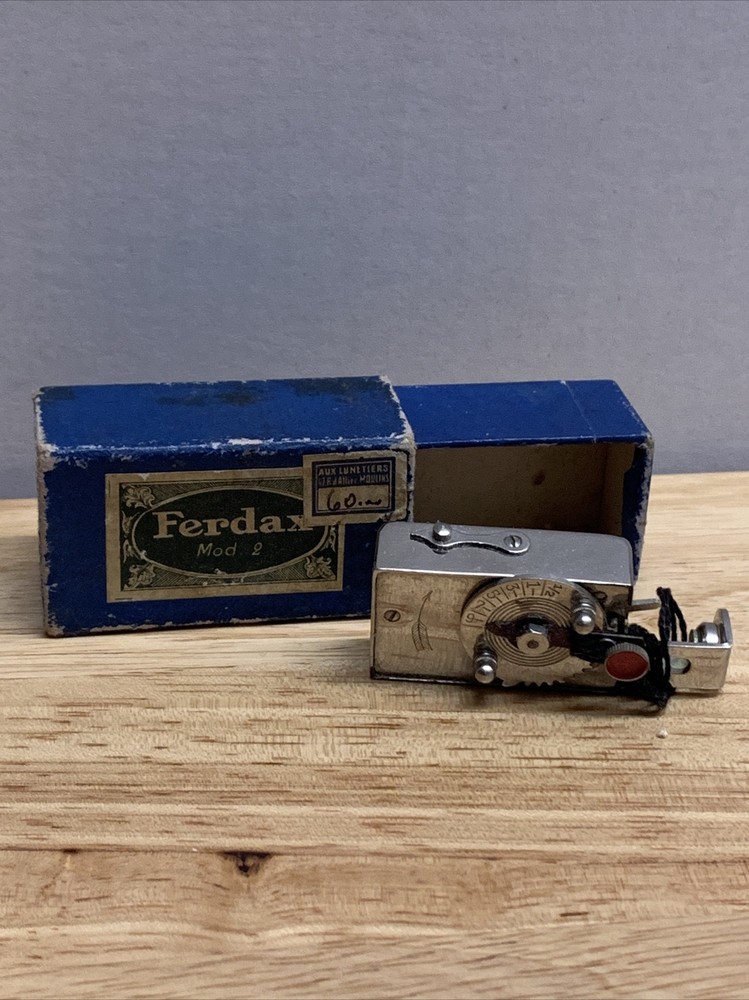 Vintage RARE FERDAX Mod 2 With BOX Camera Self Timer Shutter Release RARE