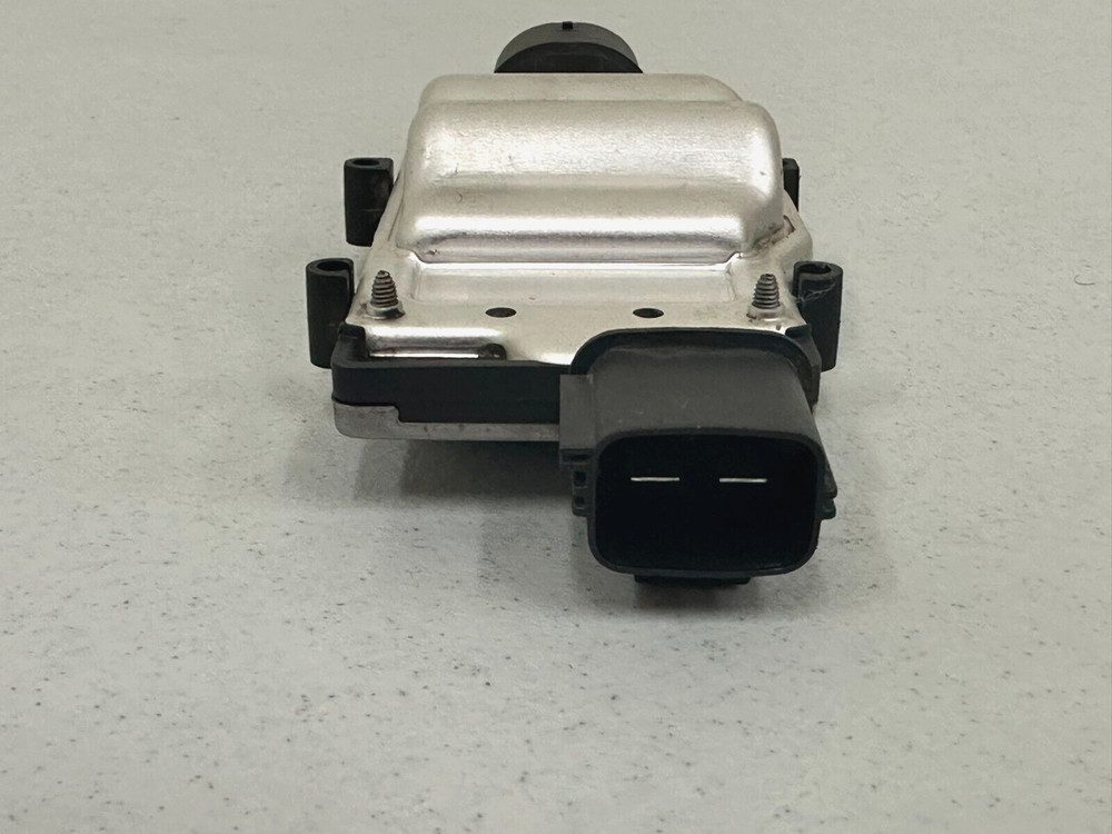 Ford Focus 2012-2018 Bosch Cooling Fan Computer Control Module OEM 1137328567