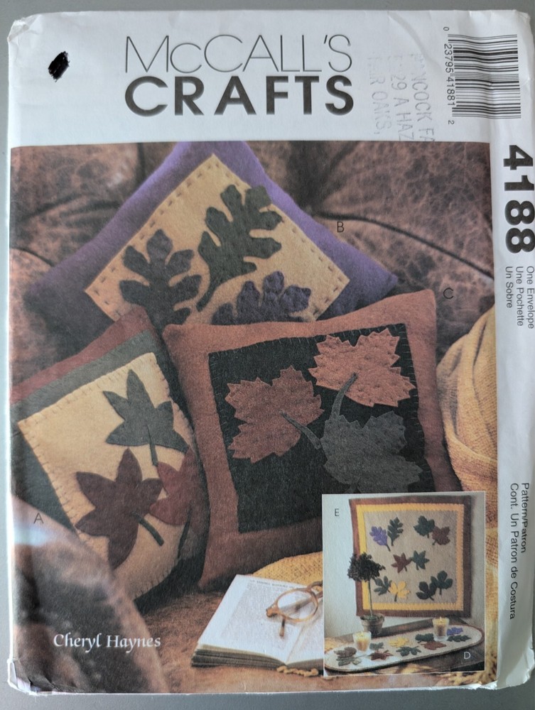 McCall's Crafts 4188  Pattern Fall Leaves Quilt Table Runner Pillows Felt Wool