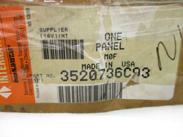 International Truck Panel (3520736C93)