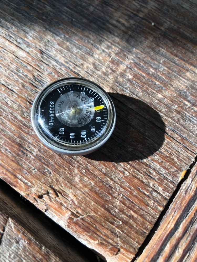 Aquastar vintage dive thermometer