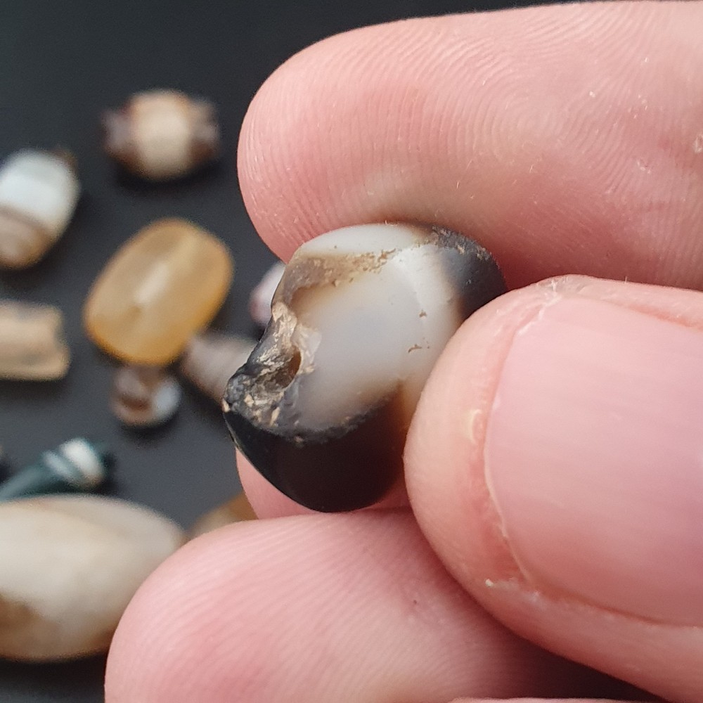 Ancient Suliemani Pattern Agate Beads Lot with Visible Damage