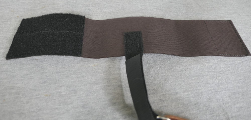 Unbranded Brown Plain Leather Elastic Hook & Loop Leg Thigh Arm Strap Band