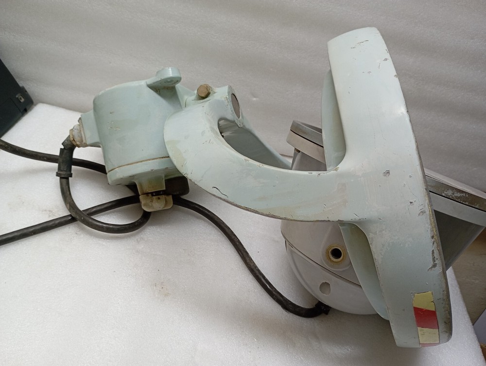 TOKYO KEIKI GYROCOMPASS REPEATER Type. RP-21-2