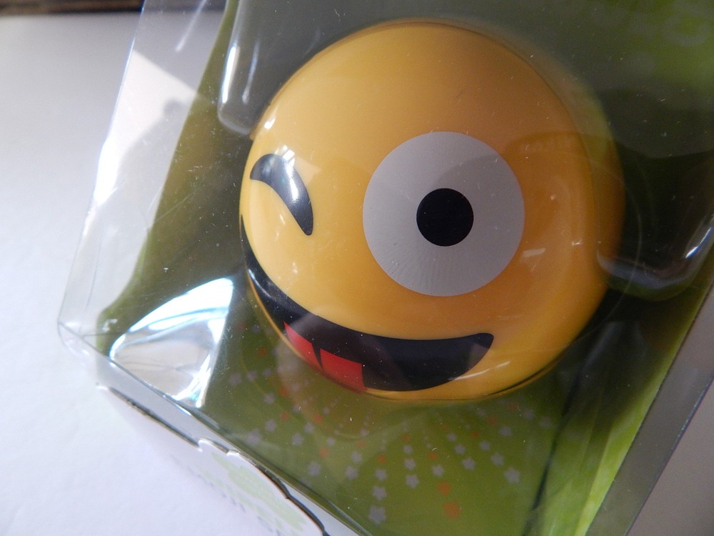 Limited Too Powerful Bluetooth Wireless Emoji Crazy Face Speaker New
