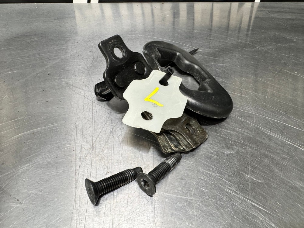 1997-2004 C5 CORVETTE OEM LH DRIVER SIDE DOOR STRIKER #L96