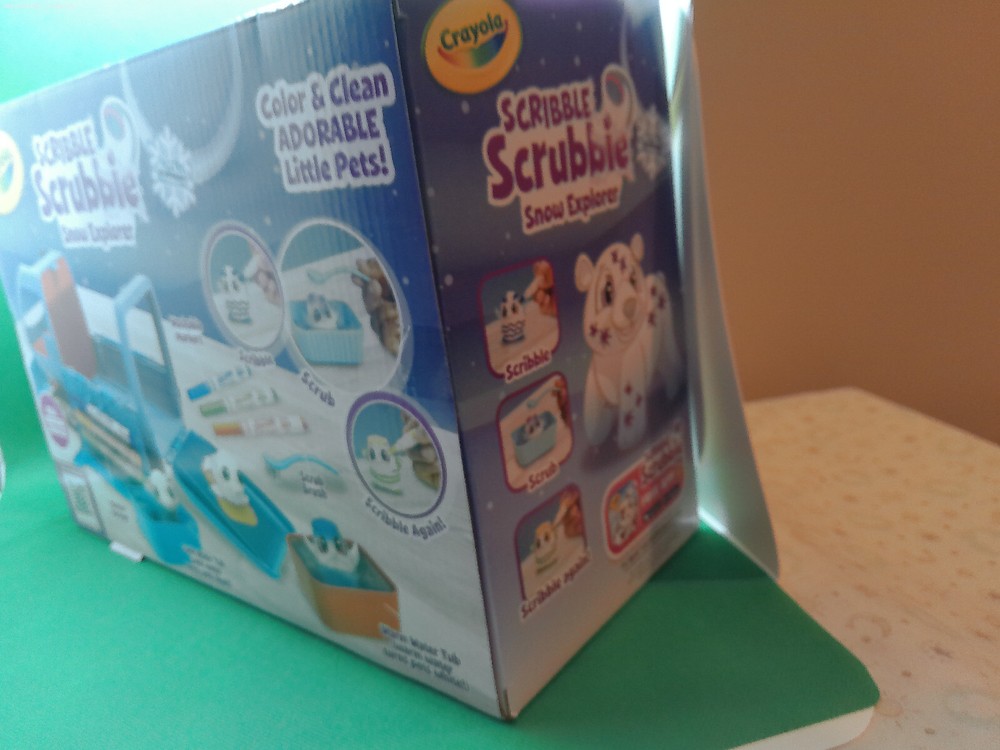 Crayola Scribble Scrubble snow explorer still sealed new boxed set play