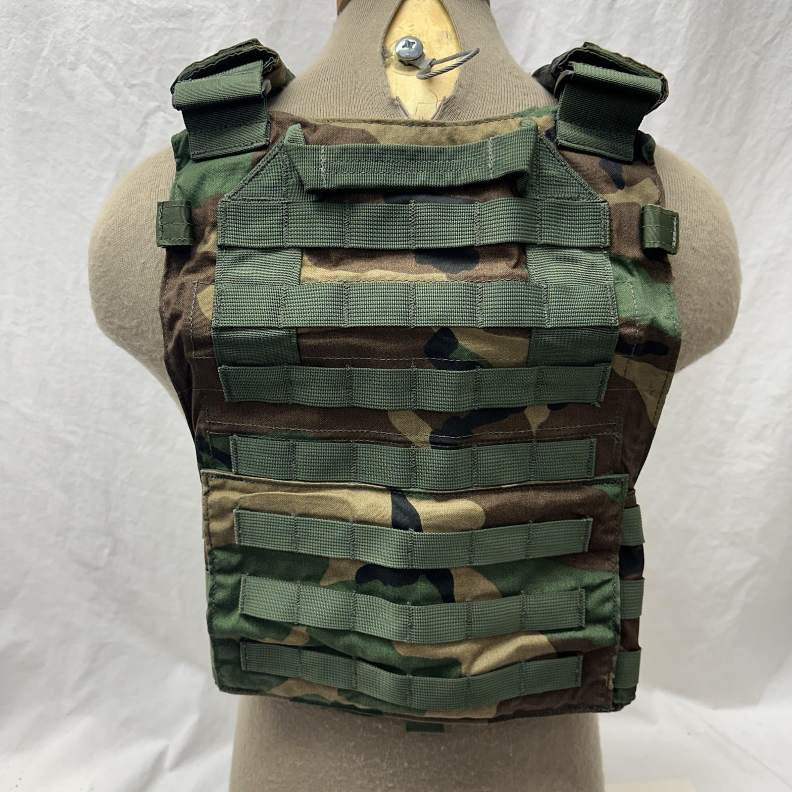 London Bridge LBX-0300-L Woodland M81 Large Modular Plate Carrier God’s Plaid