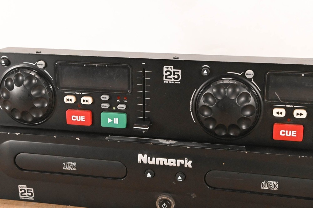 Numark CDN25 Professional Dual CD Player with Controller CG01UAC