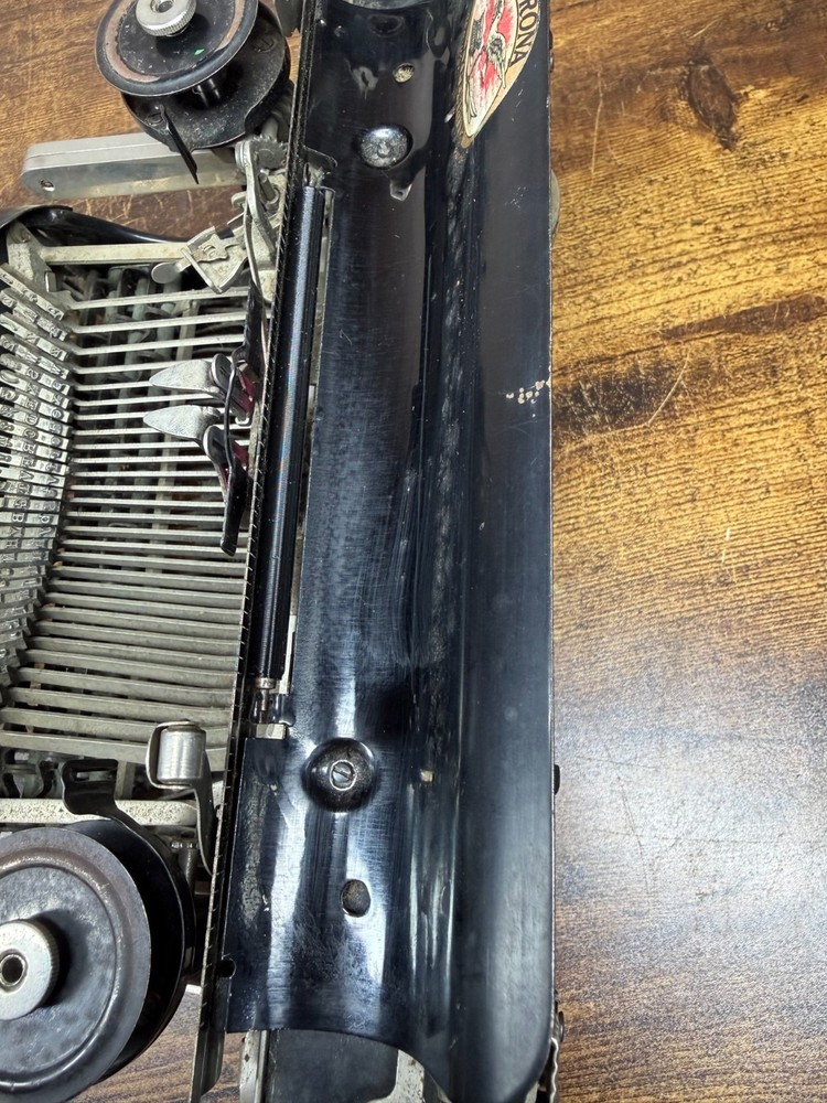 Replacement Paper Feeder Roller for Corona 3 Folding Typewriters