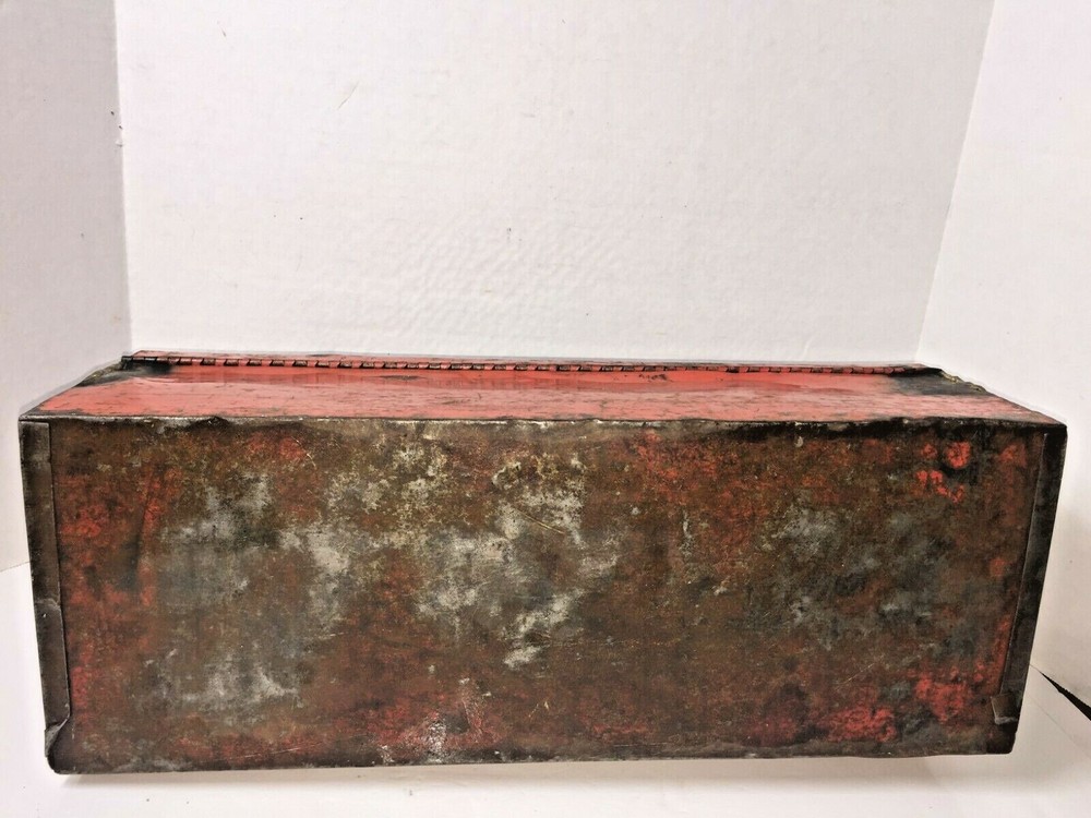 Vintage Toolbox Tool Box With Tray Solid Red FULLY FUNCTIONAL Extra Storage Auto