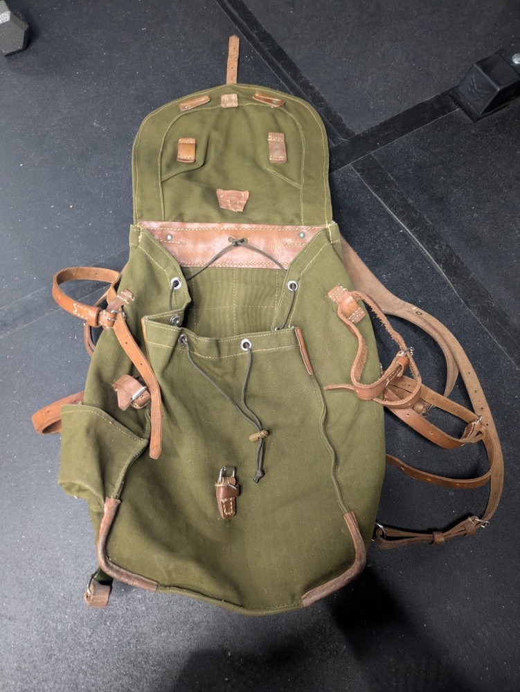 Romanian Army Rucksack w/ Leather Straps