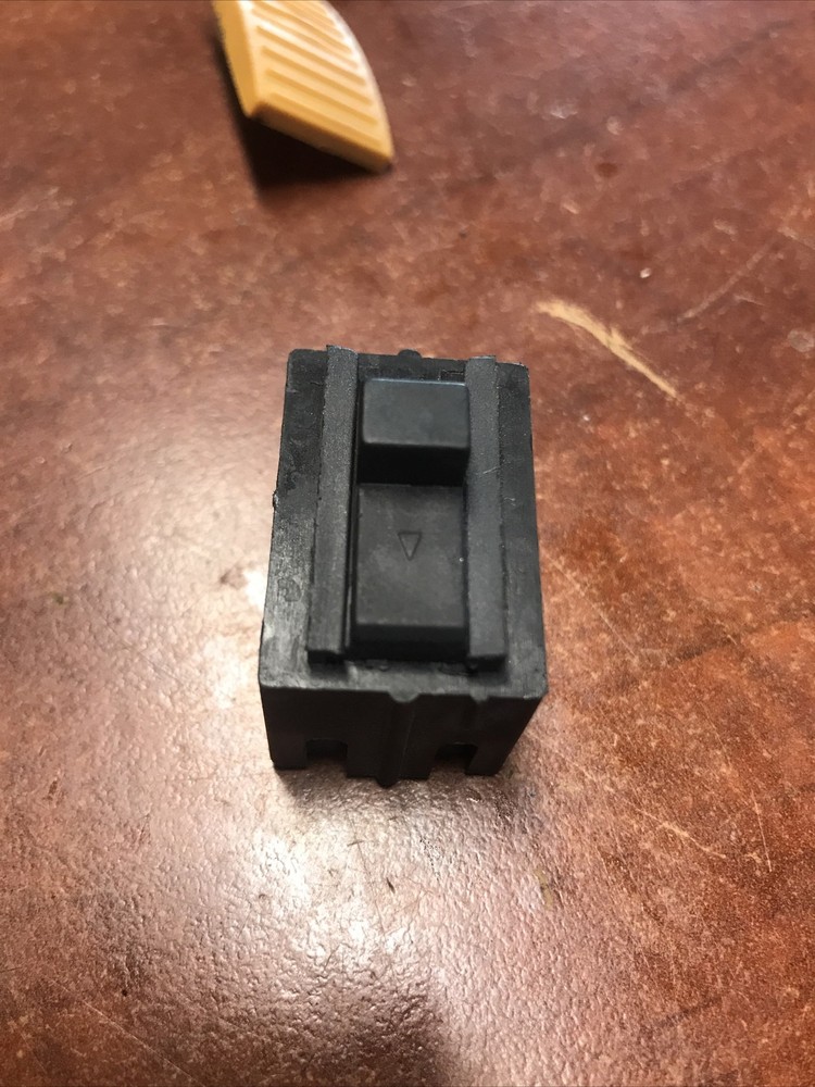 Used OEM Part Power Switch Link Assy For Chicago Multi-Function Tool 65700