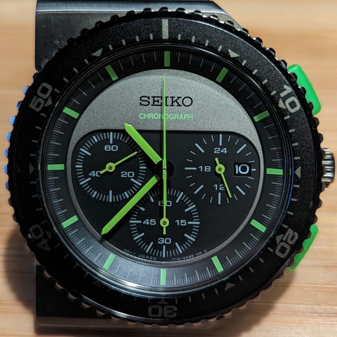 Used SEIKO Giugiaro Design 30th anniversary Black Green with serial number