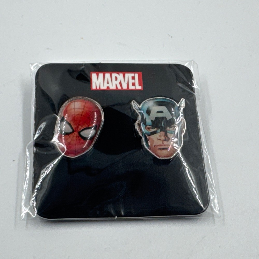 Marvel Spider-Man & Captain America Pin Set 2017 NEW