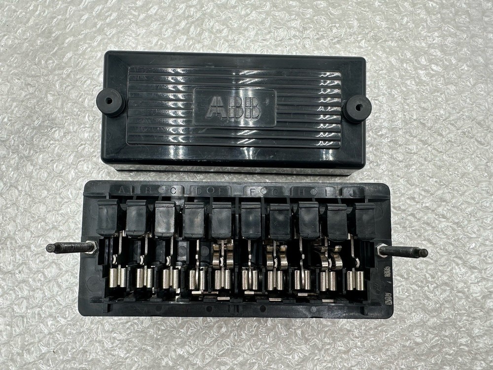 USED ABB 129A514G01-Flexitest Knife Switch- Nice condition