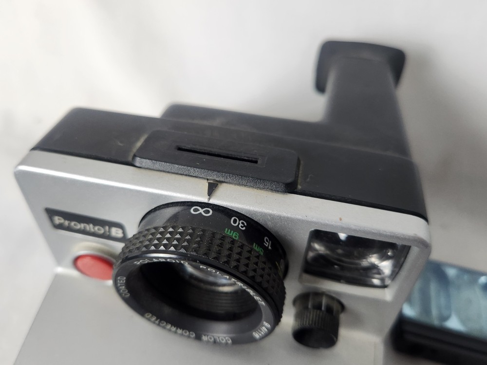 Polaroid Pronto B Land Instant camera With Flash Bar, Untested - L21