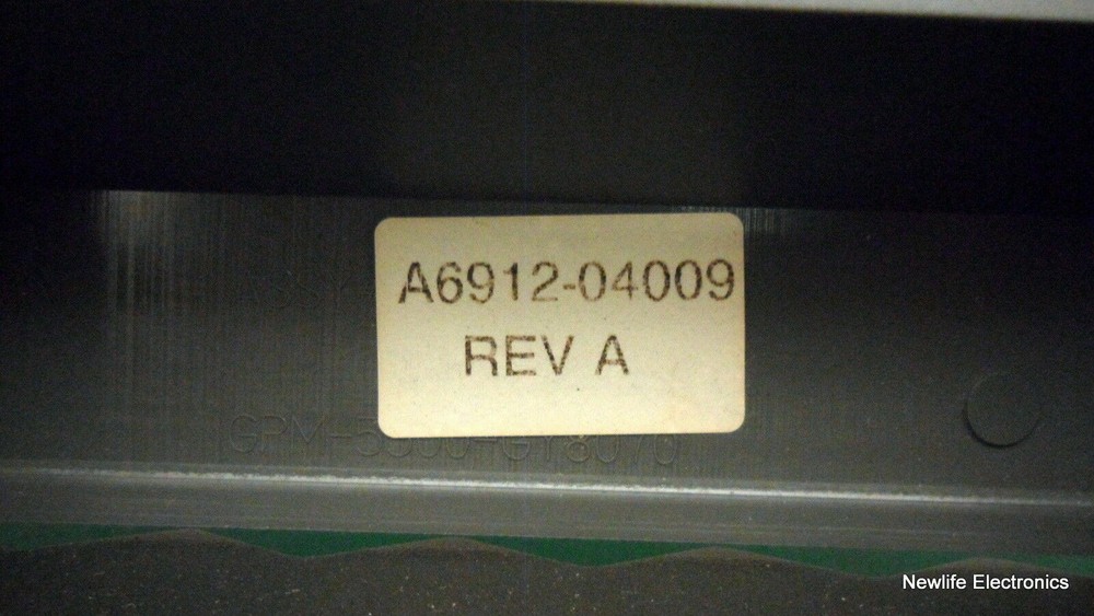 HP A6912-04009 Front Bezel for rx8640