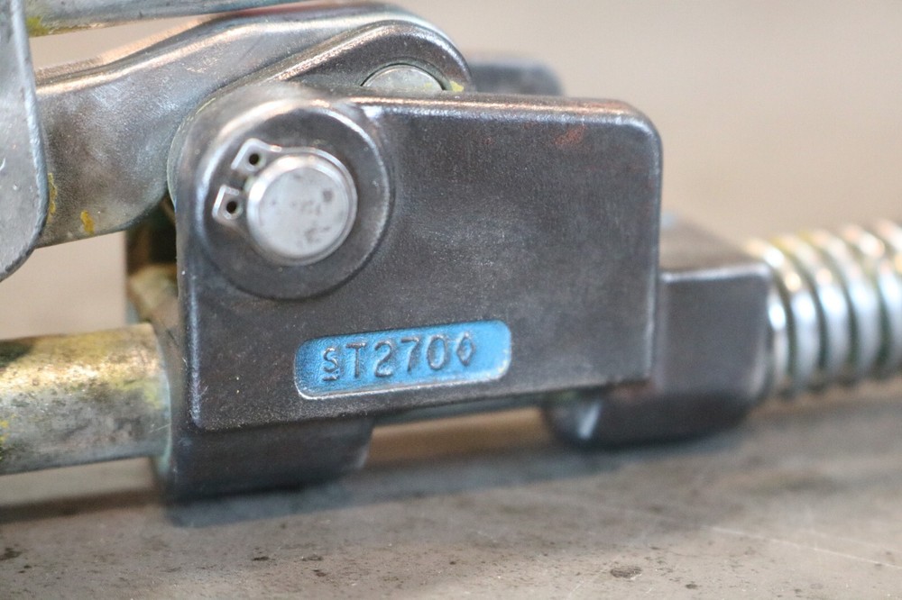 BAND-IT ST2700 CENTER PUNCH TOOL