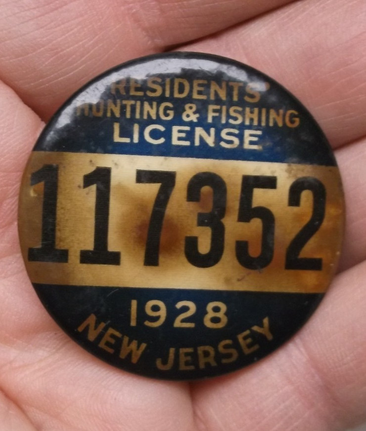 Vintage New Jersey 1928 Resident Hunting and Fishing License Button Badge