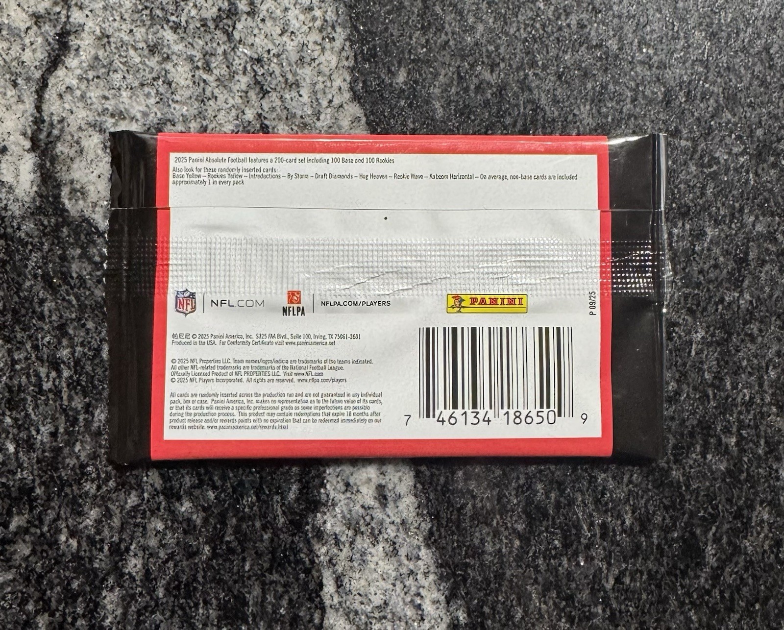 🔥Lot Of 4: 2025 Panini Absolute NFL Football 5 Card Packs Patrick Mahomes!🏈
