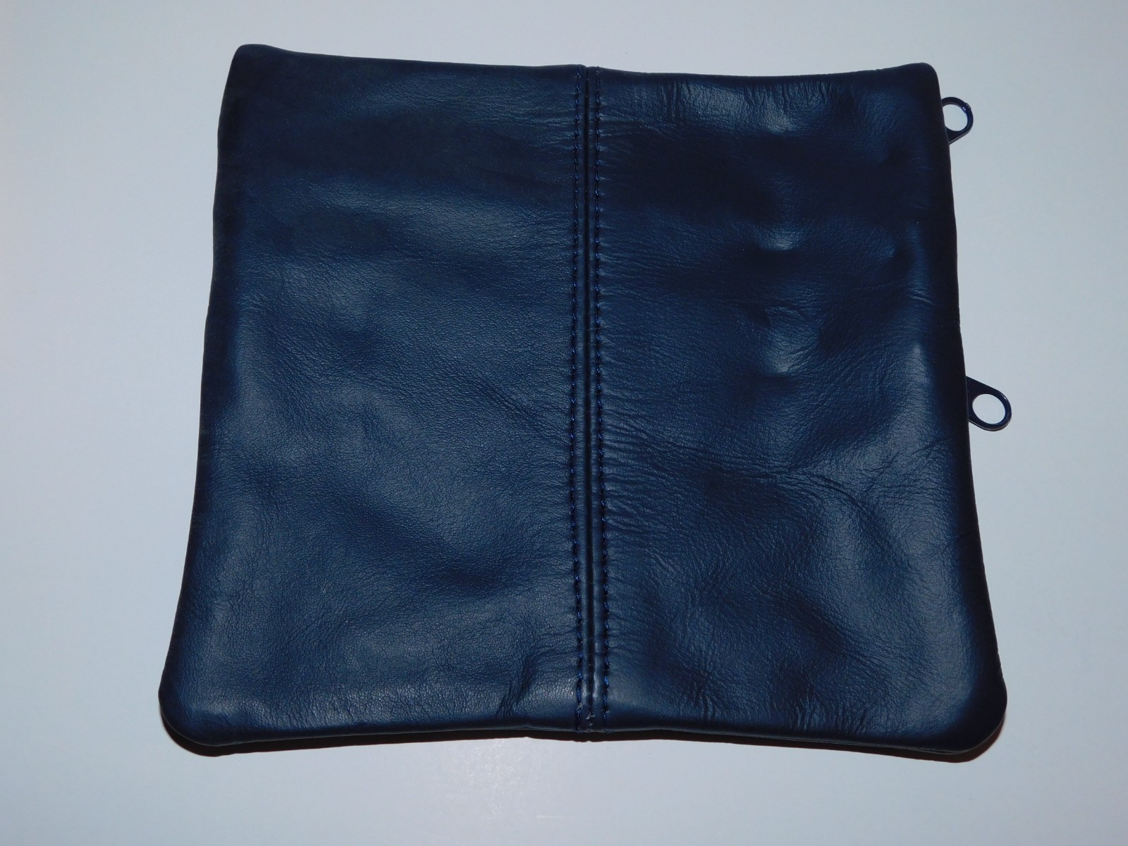 ADVENTURE 16 MOUNTAINCRAFT Leatherworks BLUE 100% Cow Leather TRI-ZIP POUCH NEW