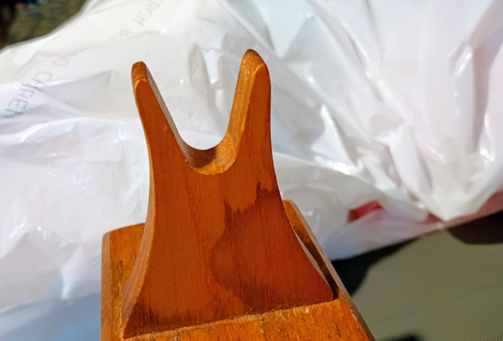 small sword display stand Solid wood