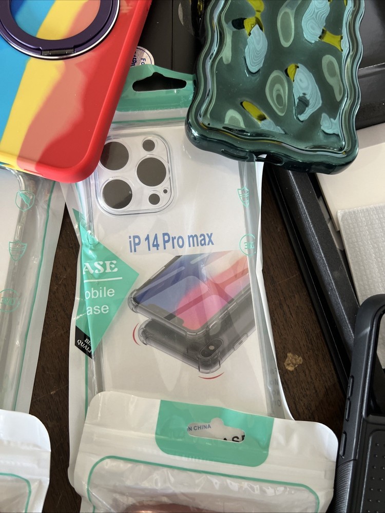 Mix Cases Lot