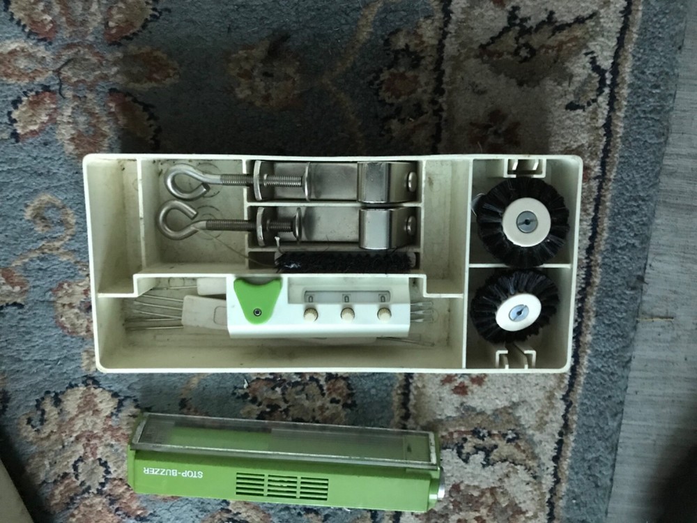Singer/Silver Studio Sk-313 Knitting Machine WORKING TESTED