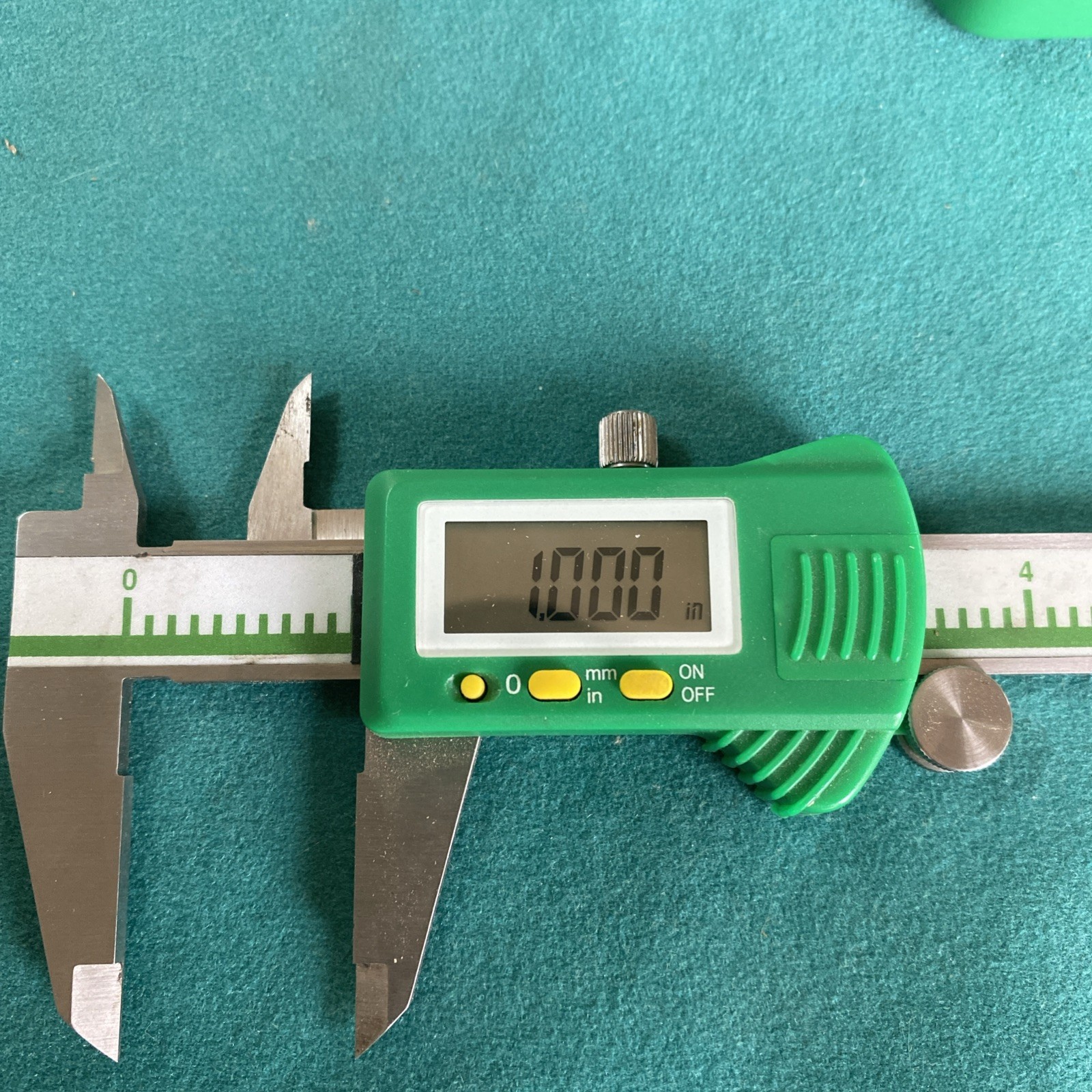 RCBS 87323 Electronic Digital Caliper In Case, New Battery, USED