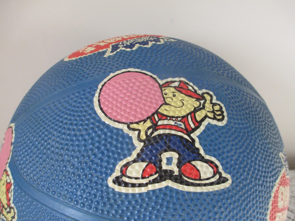 Rare 2004 DUBBLE BUBBLE GUM Basketball