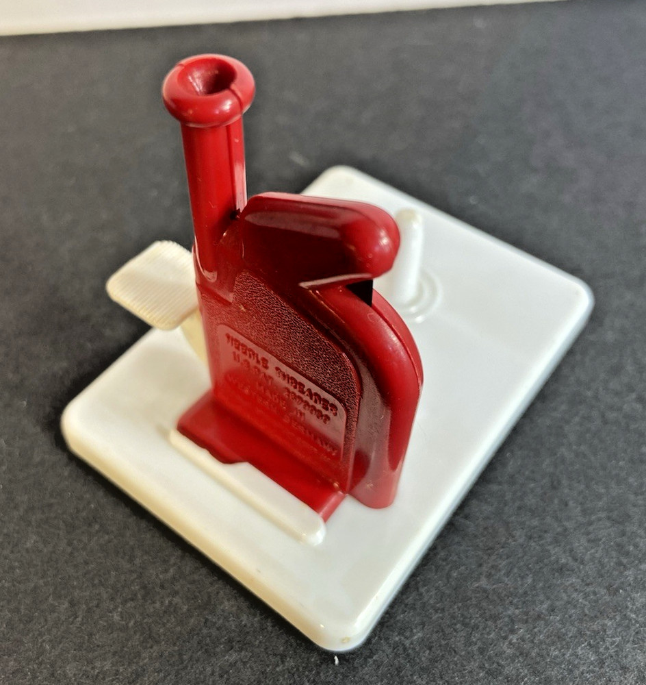 Hexe Automatic Needle Threader W/ Box & Instructions, Vintage