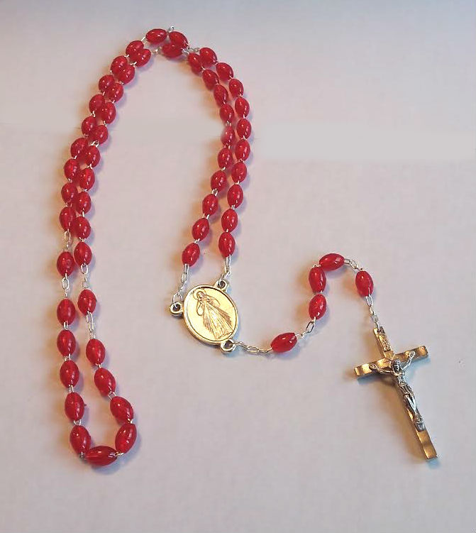 Divine Mercy Chaplet Rosary, Clam Shell Box with Prayer Card