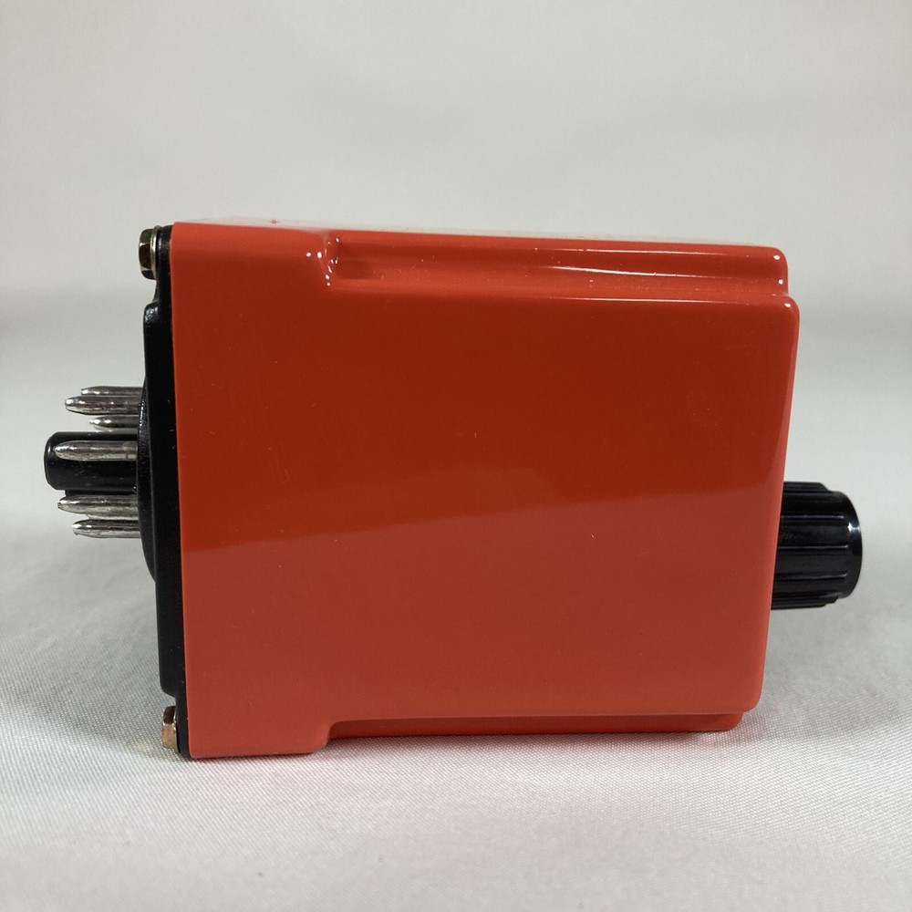 NCC S1k-300-461 Solid State Timer 120 vac Range 3-300 Seconds - New