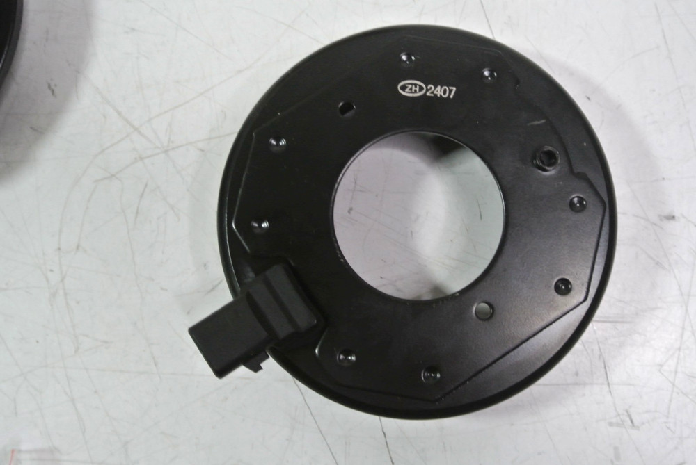 A/C Compressor Clutch ZH2407 (8841008030)