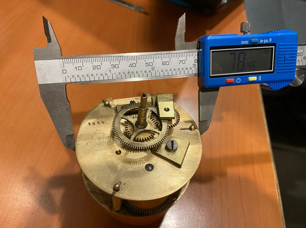 DOUBLE SIDED DIAL ANTIQUE CLOCK MOVEMENT