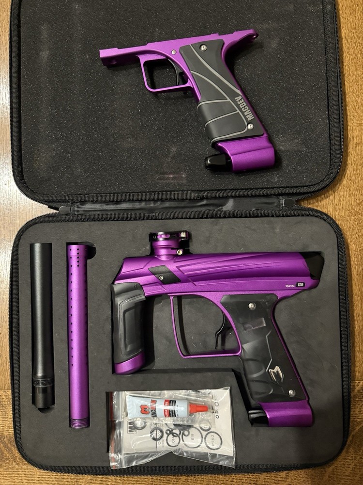 Macdev XDR Paintball Gun With Case And Both Trigger Frames. Ready To Use