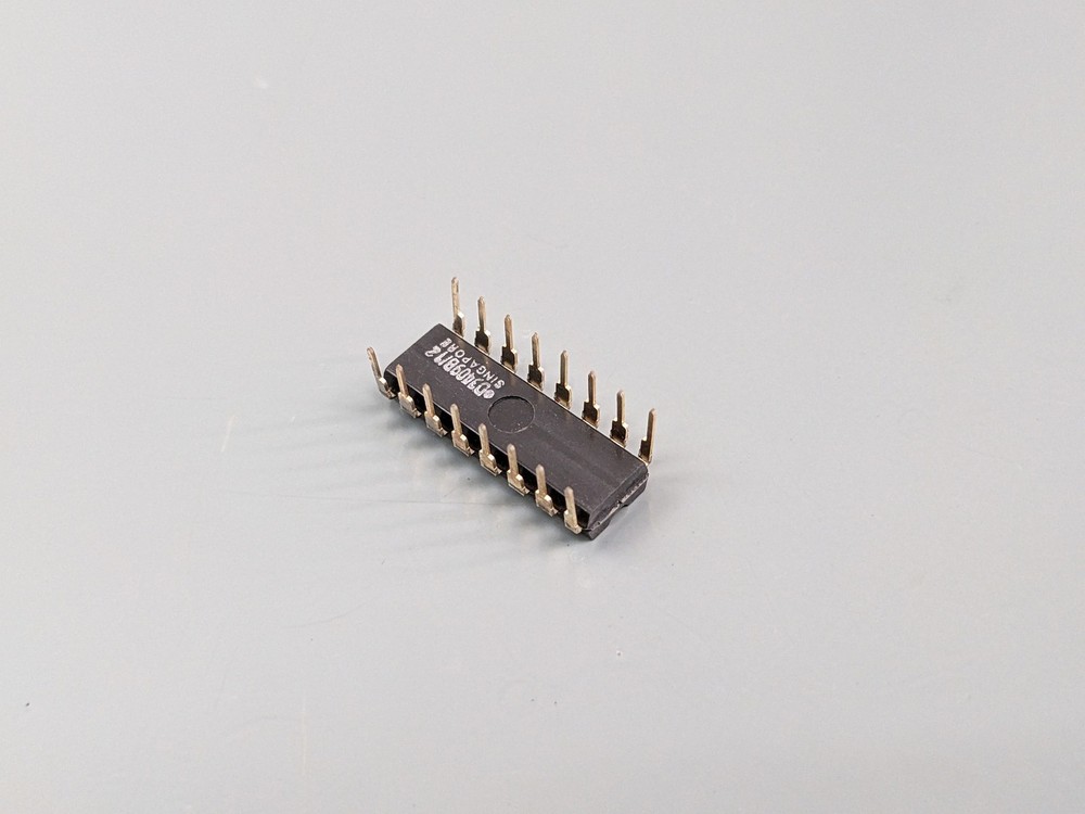 TMS3409NC 80 Bit Dynamic Shift Register IC, NOS Texas Instruments