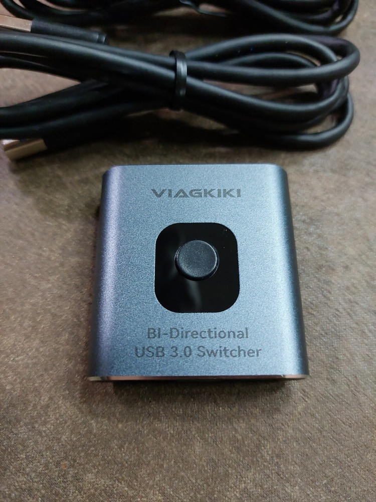 USB Switch 3.0 KVM Switch, a bi-directional USB switch 2 computersn