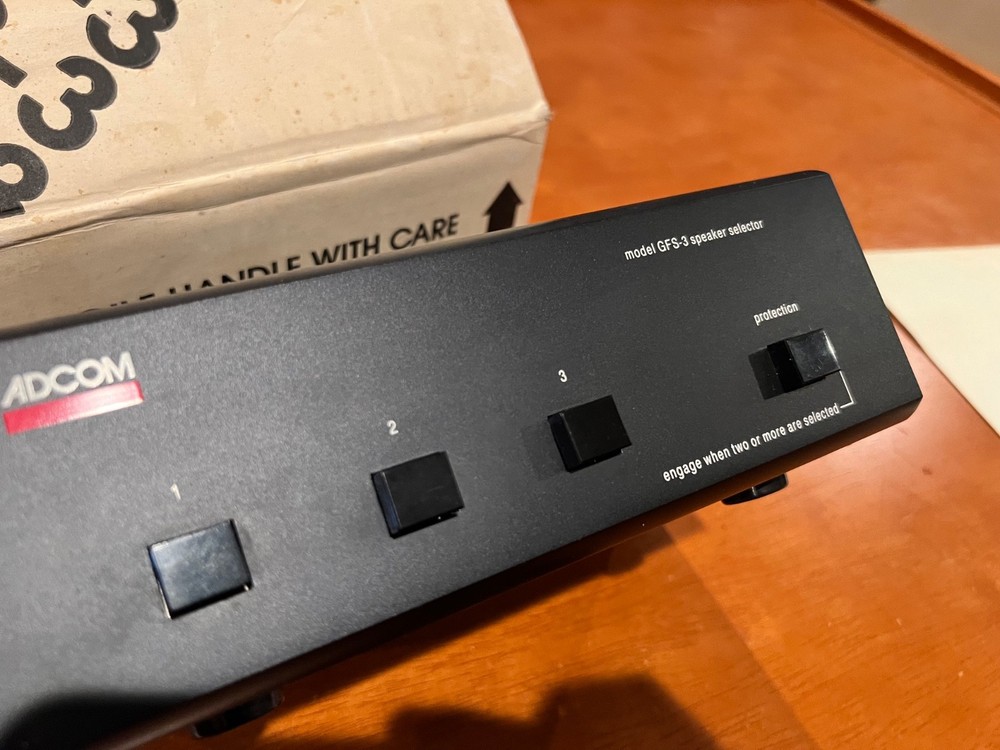 ADCOM GFS-3 Speaker Selector Switch – 3-Zone w/ Protection