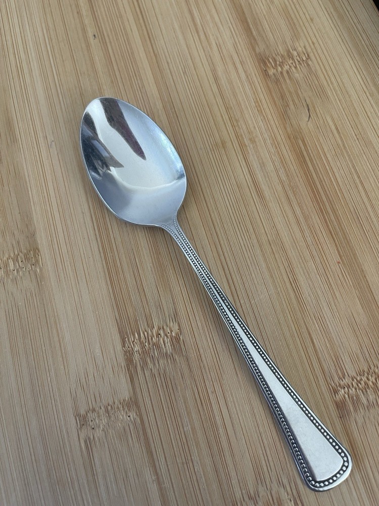 Oneida Stainless Beaded Artistry NEEDLEPOINT Teaspoon 6"