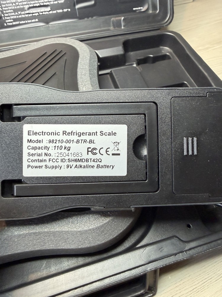 Mastercool 98210-BL - Black Series Electronic Charging Scale with Bluetooth