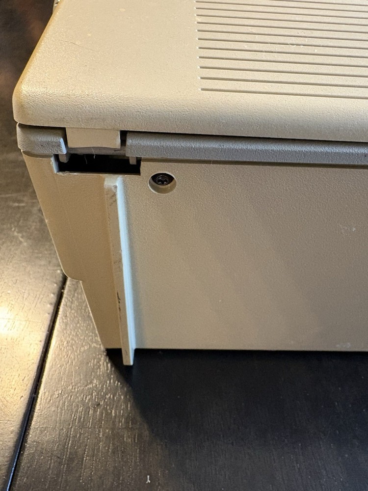 Smith Corona XD-5600 Electronic Memory Typewriter, Pre-Owned, Tested.