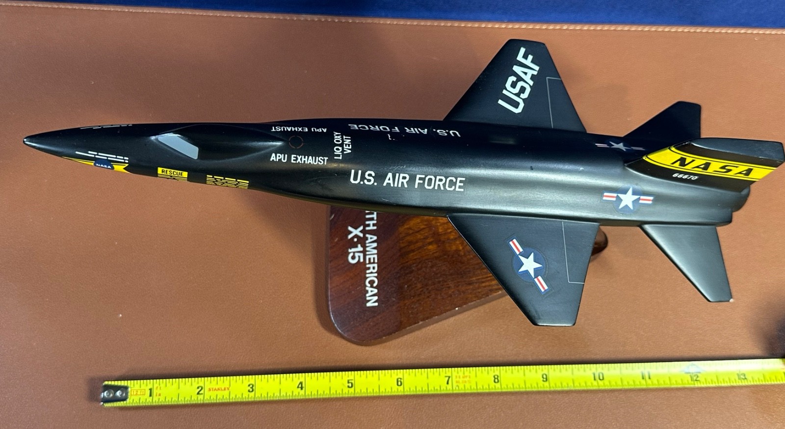 Joe Engle signed X-15 photo PLUS X-15 model