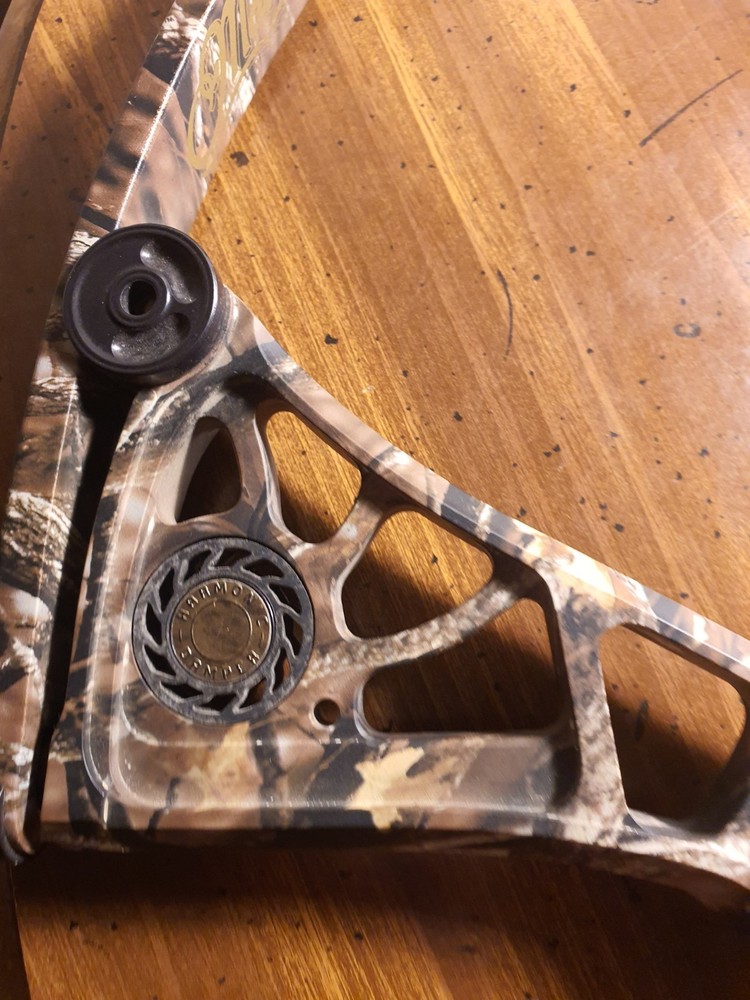 Mathews DXT Compound Bow