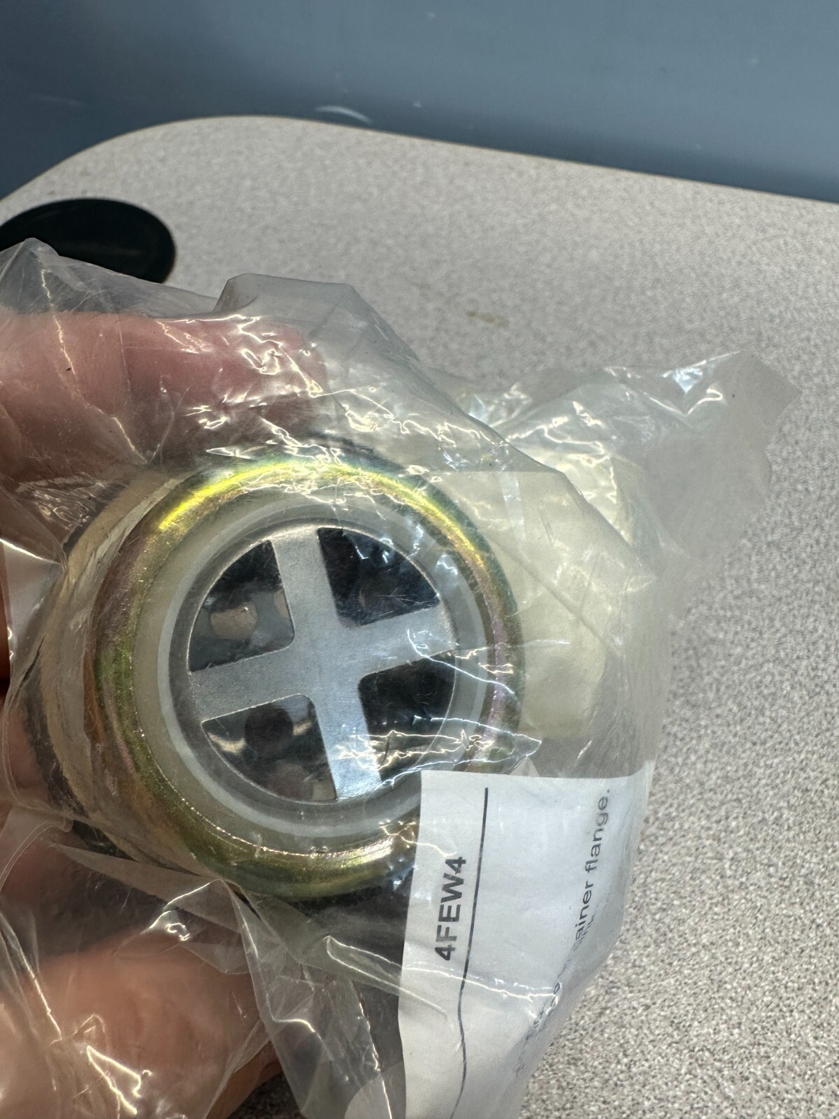 GRAINGER 4FEW4 Sink Drain,D 1-1/2", L 1-1/2", SS. (LOT OF 2) NEW FREE SHIPPING.