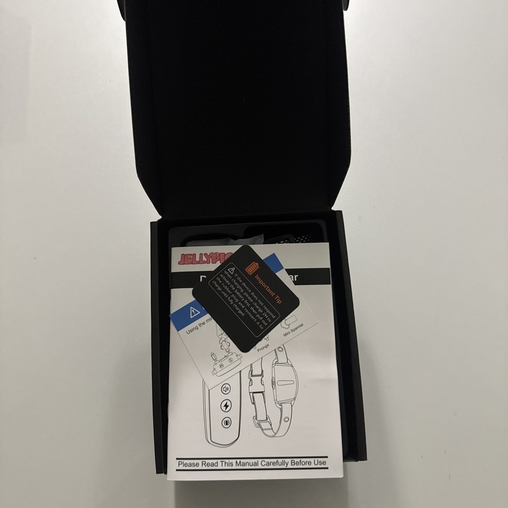 Dog Training Active Collar / Shock / Training / New / Shipping Scuffs