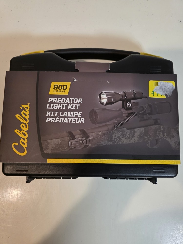 Cabellas 900 Lumens Predator Light Kit