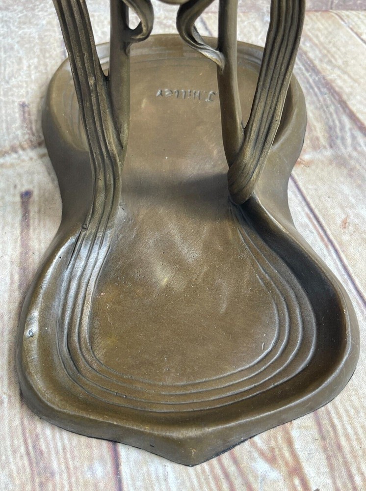 Figural Artwork Hand Made Bronze Bath Soap Dish Holder Classic Artwork